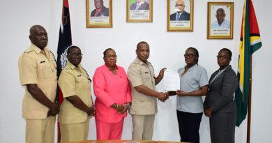 Agreement signed with IPED to enhance financial literacy of police ranks – Guyana Chronicle